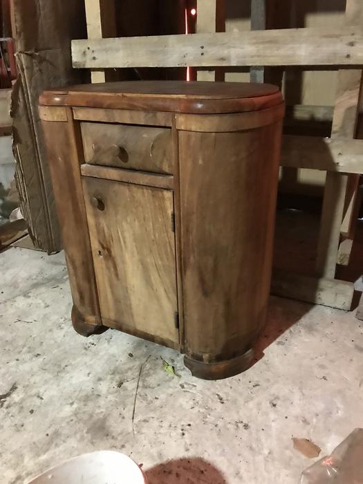 Антикварна тумбочка фото 1