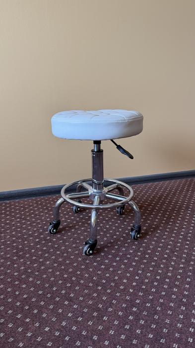 Кушетка для косметолога или массажиста photo 3