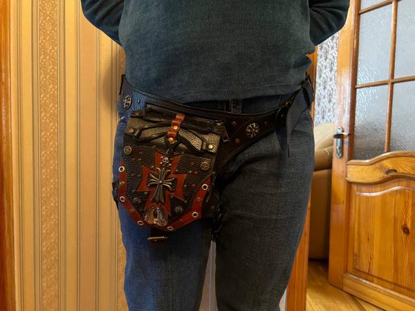 Продається сумка (нова) байкерська photo