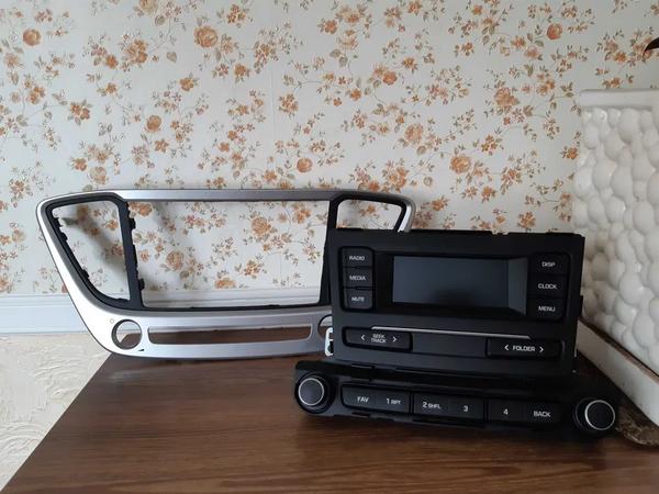 Магнитола штатная Hyundai Accent 2021 г. photo