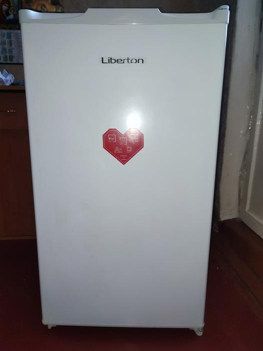 Міні холодильник б/у у доброму стані фото 2