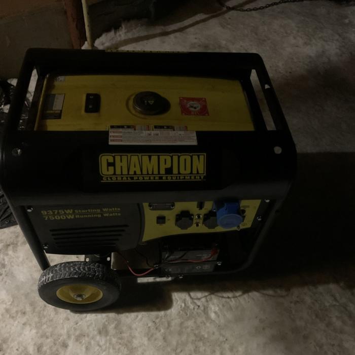 Бензиновий генератор photo 6