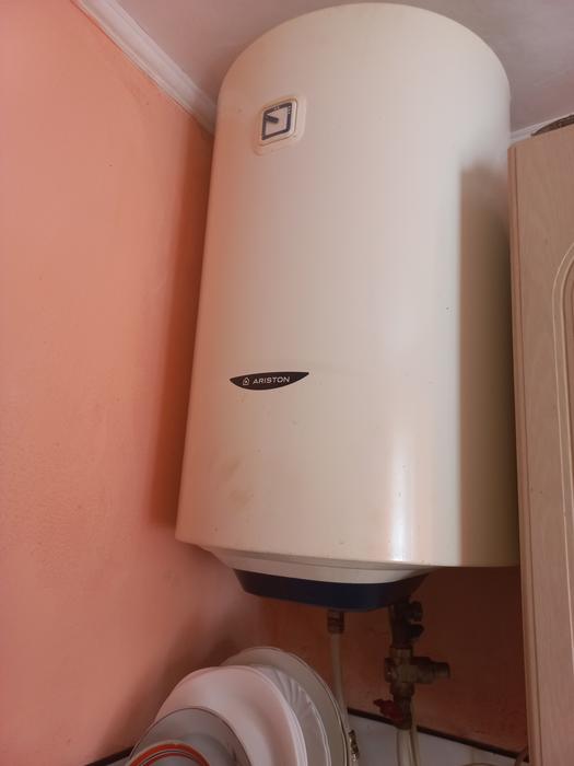 Бойлер Арістон.100л.бак на гарантії photo 1