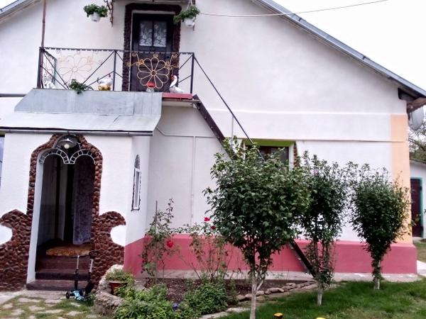 Продається будинок photo