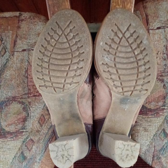 Шкіряні жіночі зимові чобітки 39 розміру photo 3