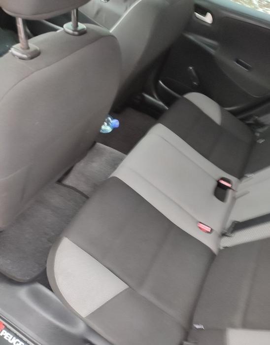 Продаю авто PEUGEOT 207 ( 2008 рік) . Дизель 1.6 photo 5