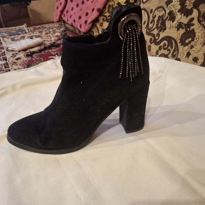 Жiночi чоботи фото 1