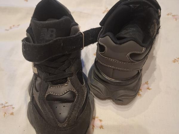 Дитячi кросiвки фото