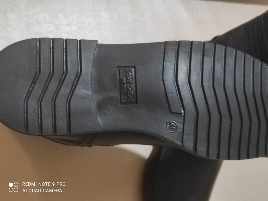 Продаються нові зимові чеботи 46розміру. photo 4