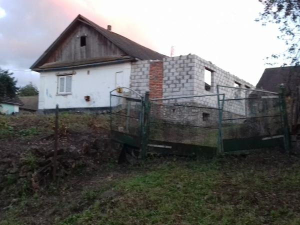 Будинок фото