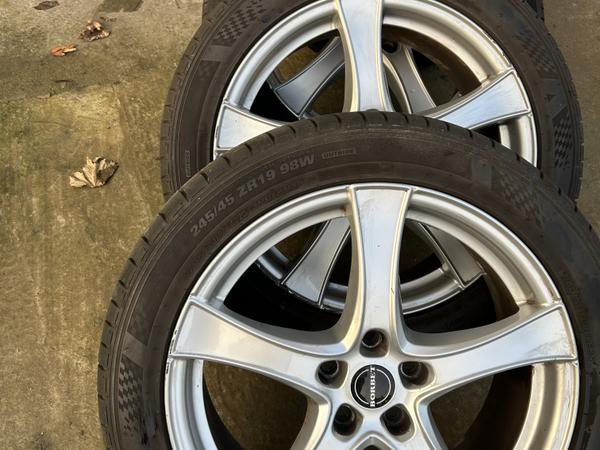 Шини/Колеса в зборі фото