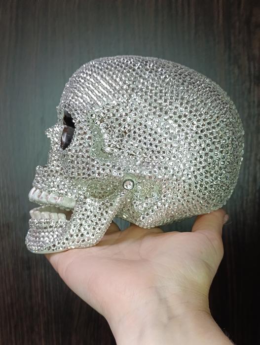 Декоративний арт череп з кристалами | ручна робота photo 2