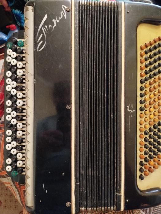 Продам баяны б/у photo 4