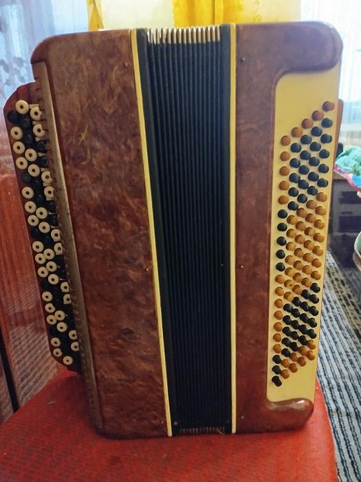 Продам баяны б/у photo 8