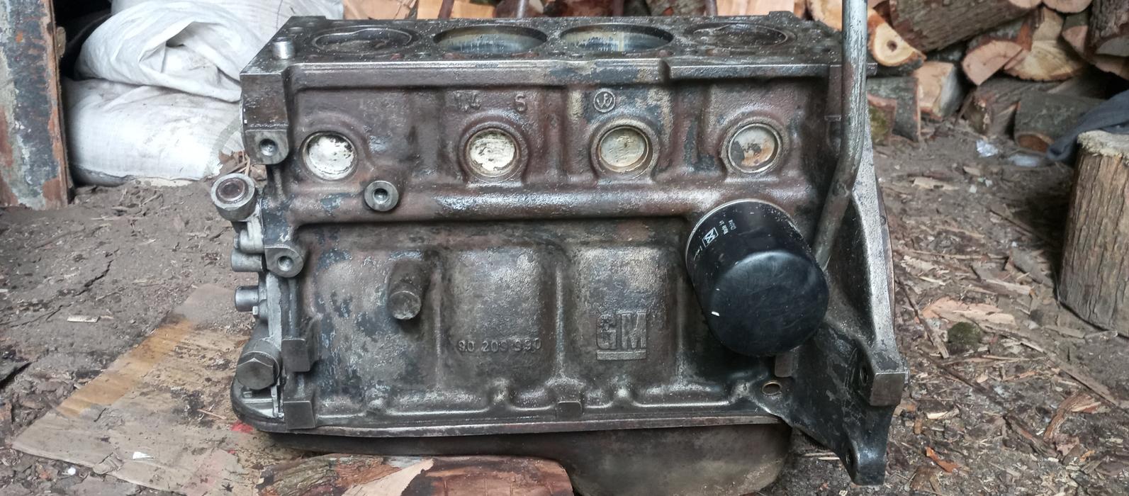 Продам низок 1,4 на Опель Кадет 1991г. photo 2