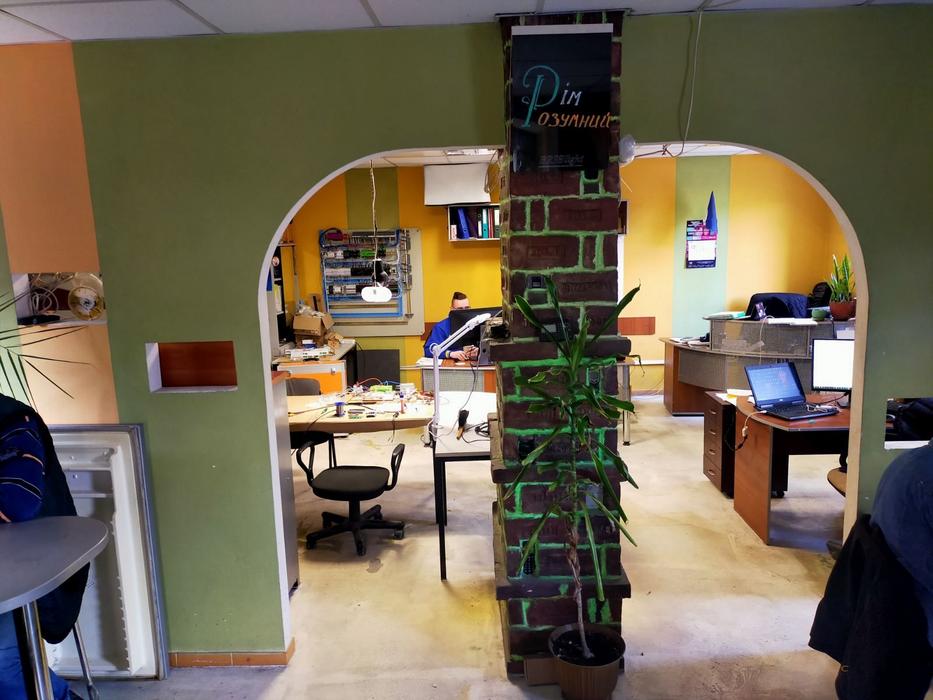 Продаж комерційної будівлі вул. М. Лобачевського фото 7