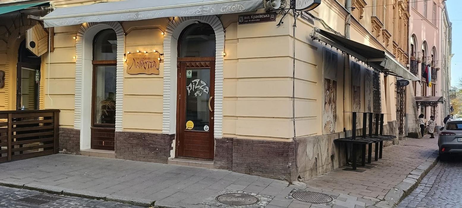 Оренда комерційного приміщення в центрі Львова фото 1