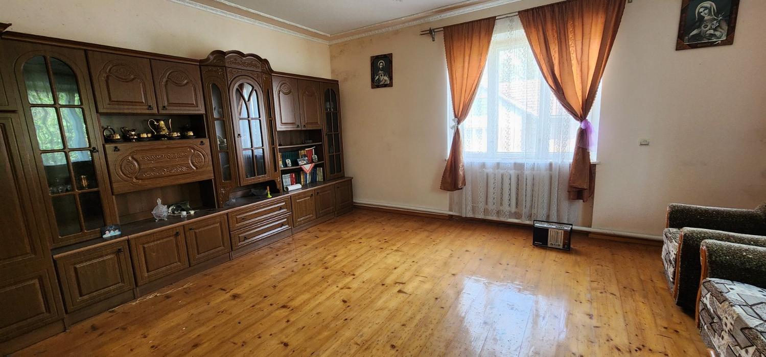 Продаж будинку з земельною ділянкою у с.Станківці фото 9