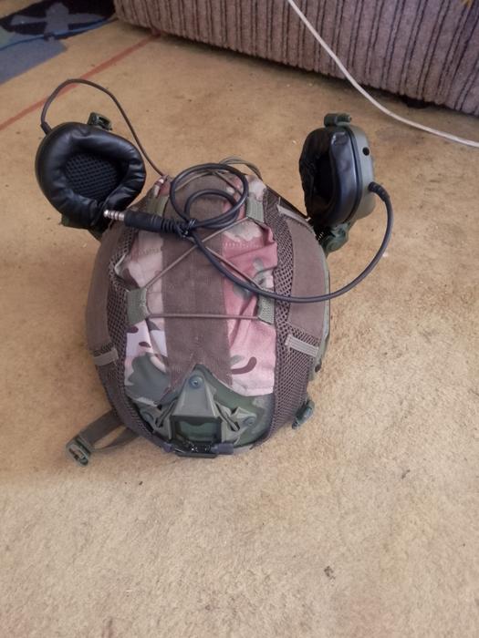 Продается плитоноска з плитами 6- го класу каска з фото 2