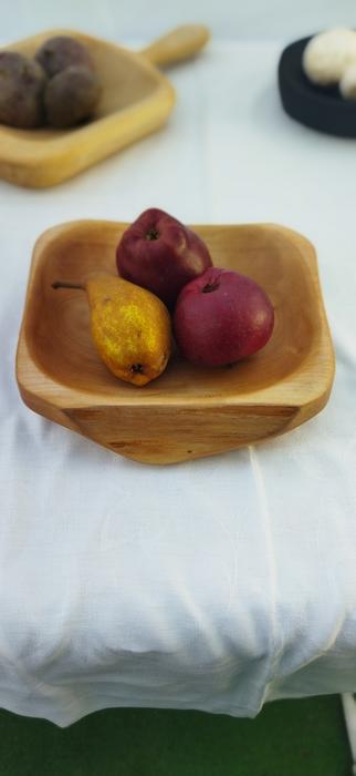 Дерев'яна таріль з живим краєм photo 6