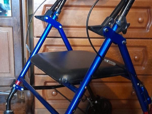 Продаю ходунки подери фото