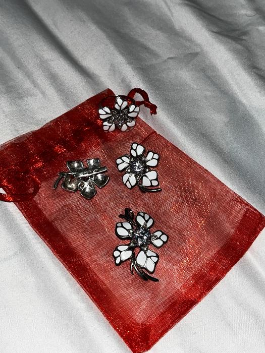 Прикраси photo 2