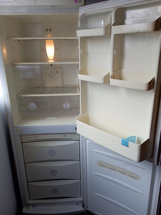 Холодильник LG фото 1