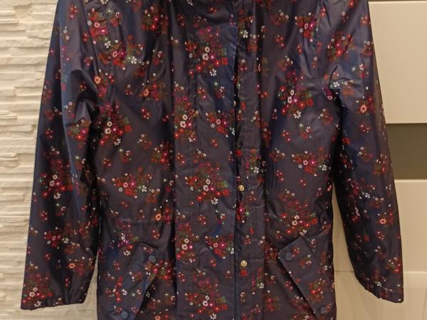 Курточка женская ( Новая ) photo