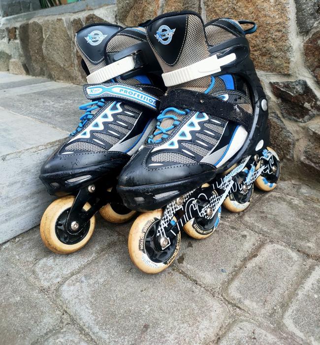 Продам роликові ковзани Extreme Motion photo 2