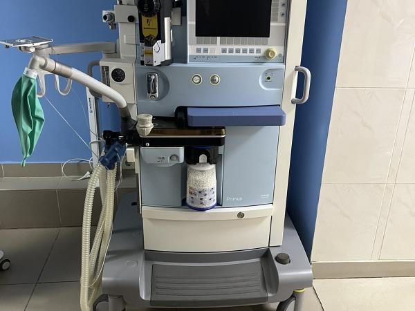 Медичне обладнання фото