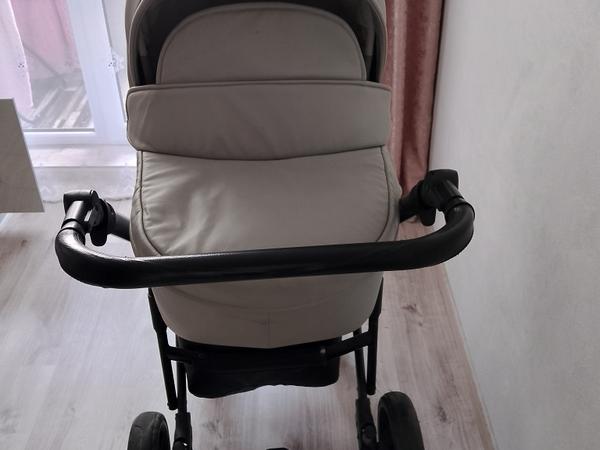 Коляска 2 в 1 фото