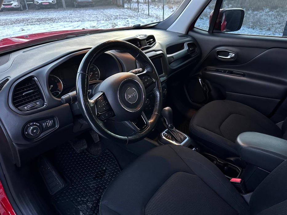 Jeep Renegade фото 7