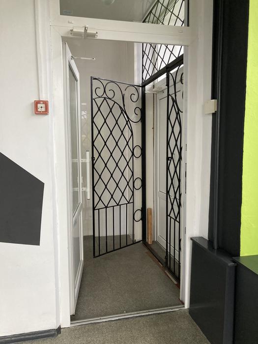 Продаж комерційного приміщення фото 12