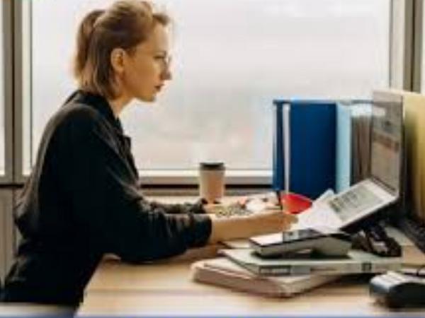 Шукаємо бухгалтера! photo