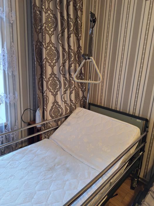 Ліжко лікарняне фото 2