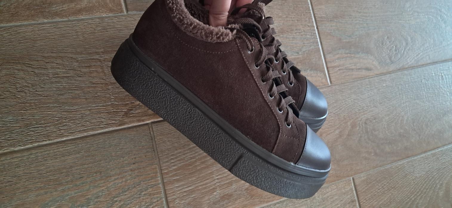 Одяг, взуття фото 2