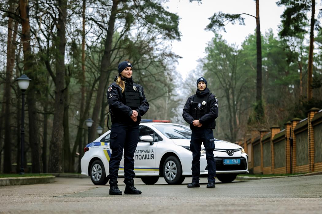 Поліцейський патрульної поліції фото 1