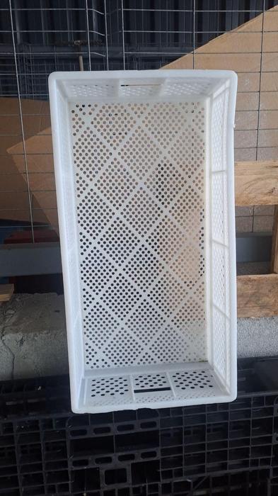 Продам пластикові ящики б/в photo 1