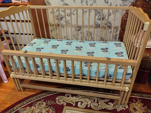 Продам манеж в отличном состоянии фото