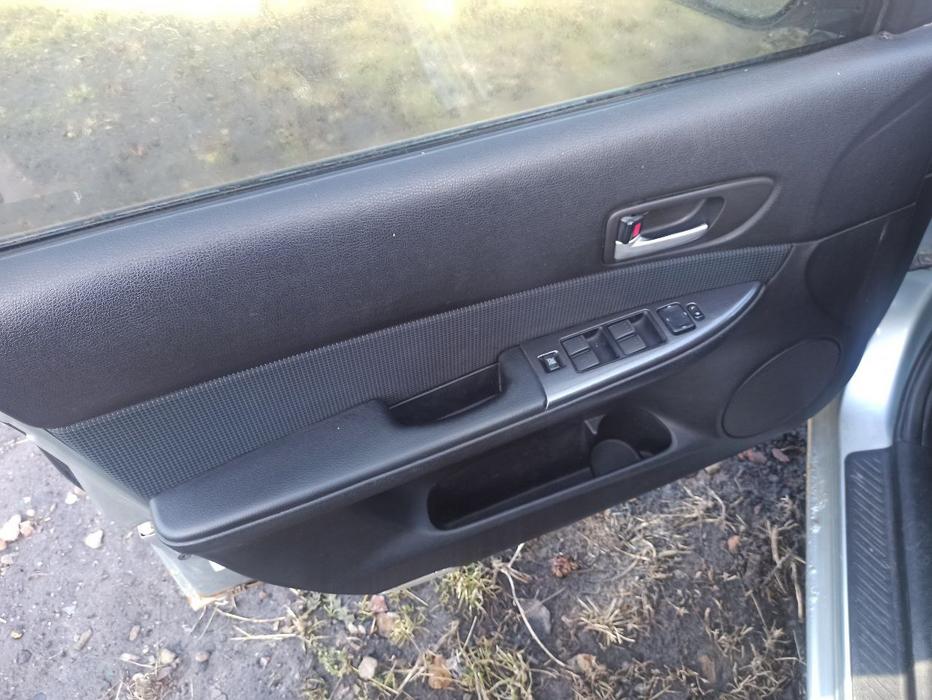 Автомобиль фото 3