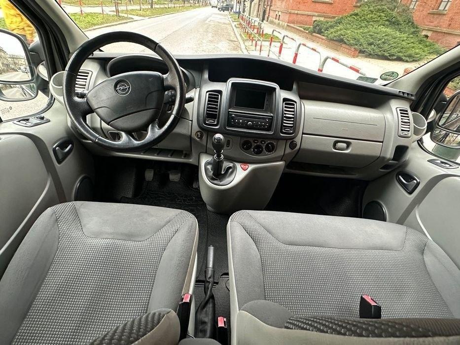 Opel Vivaro 2008 фото 9