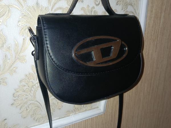 Продам сумку в гарному стані фото