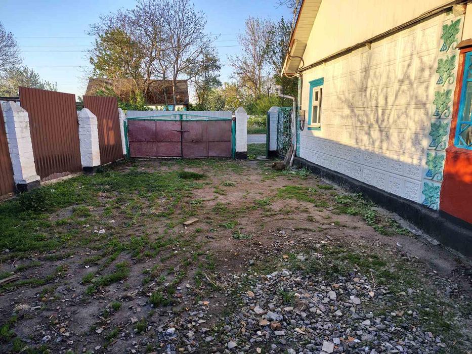 Будинок з присадибною ділянкою photo 2
