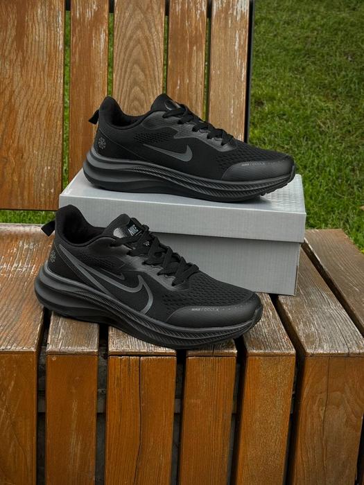 Кросівки Nike Vomero React X photo 3