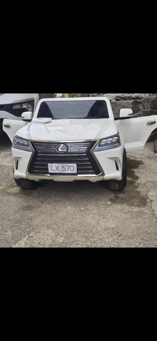 Дитячий електромобіль Lexus lx570 фото 6