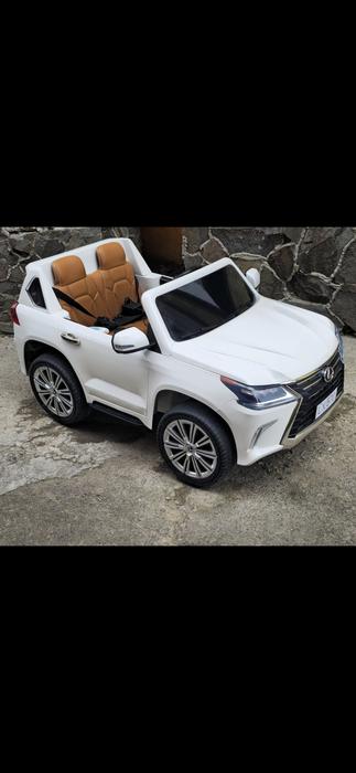 Дитячий електромобіль Lexus lx570 фото 7