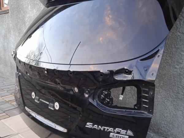 Кришка багажника на Hyundai Santa Fe photo