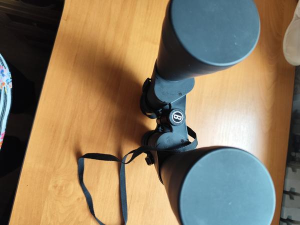 Продаю Бинокль Bushnell Zoom 10x-90x80 фото