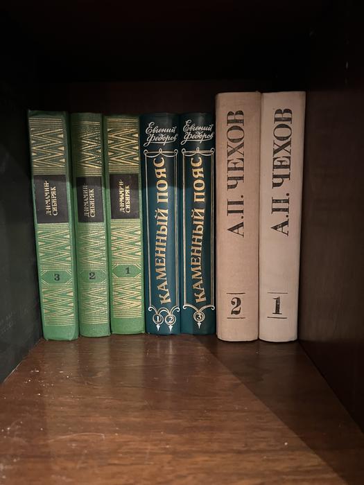 Книги продам. фото 10