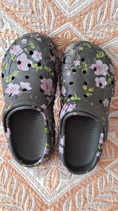 Продаю крокси фото 3